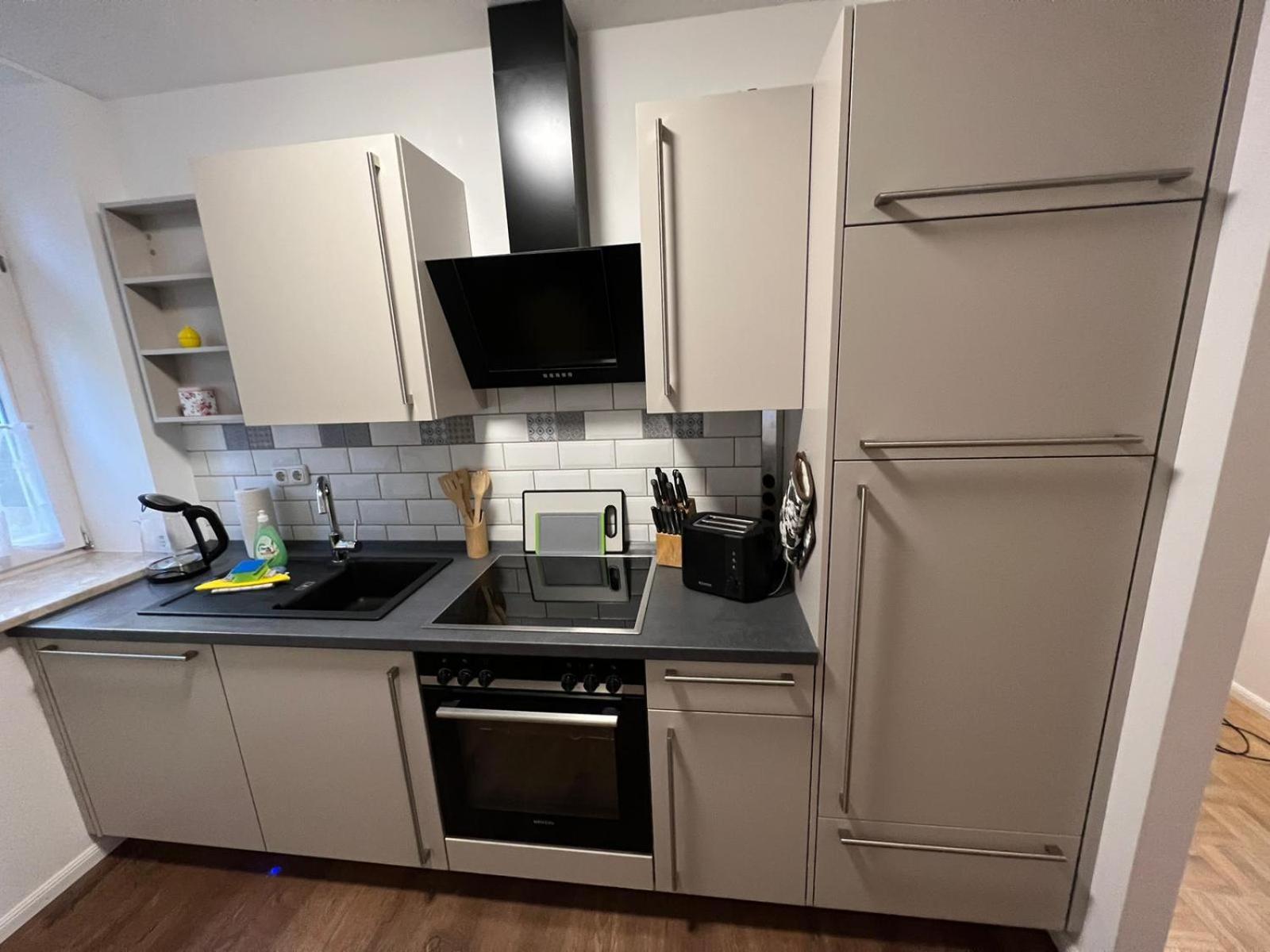 Apartment Bernstein Ruhig, Familienfreundlich Mit Garten Росток Екстер'єр фото