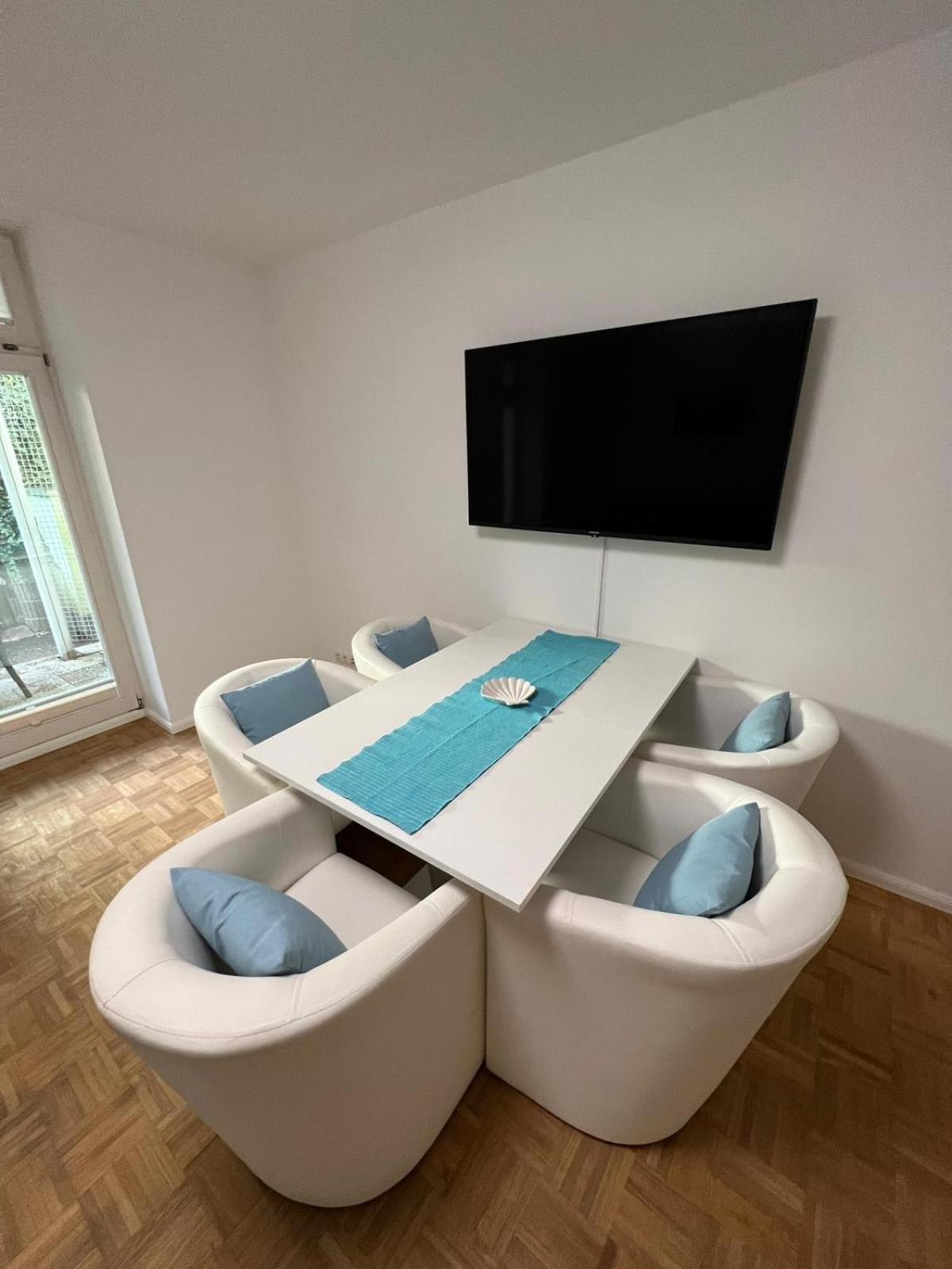 Apartment Bernstein Ruhig, Familienfreundlich Mit Garten Росток Екстер'єр фото