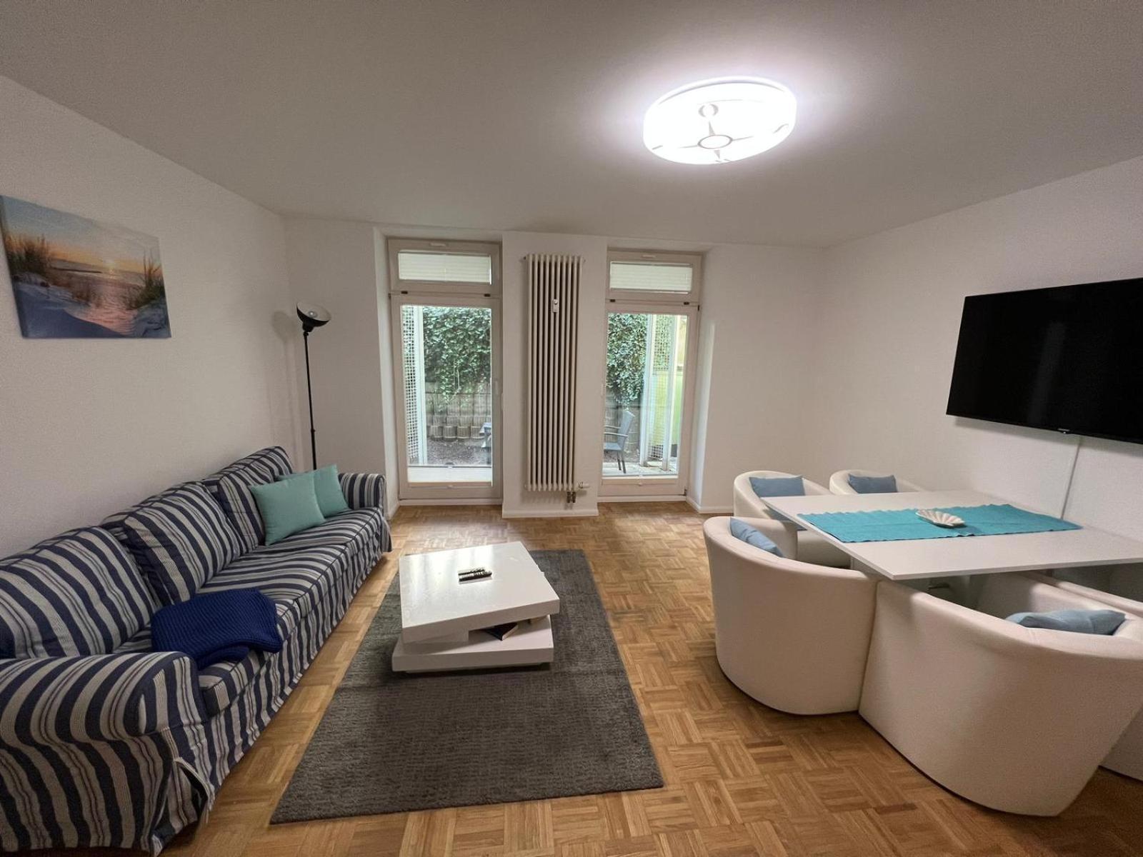 Apartment Bernstein Ruhig, Familienfreundlich Mit Garten Росток Екстер'єр фото